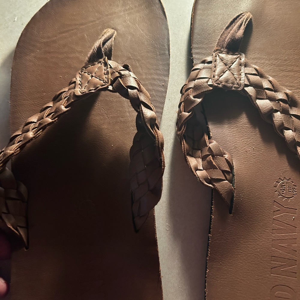 Old Navy Men's Brown Braided Flip-Flops